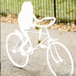 Atrapa a la Rana Rene en Bicicleta