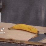 Life hack to cut a banana