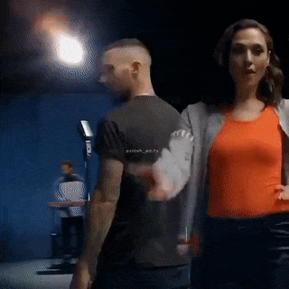 Girl like you - VideosGifs.Net