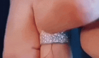 How to remove a stuck ring