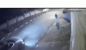 Strategy to avoid being robbed
