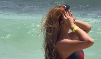 Bitácora de Viaje: Un Día de Playa con Valentina